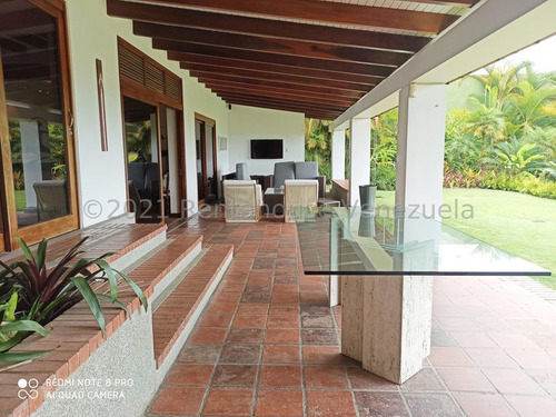 Imagen 9 de 14 de Casa En Venta En La Lagunita 22-19783 Caro Fermoso 0424-2083128