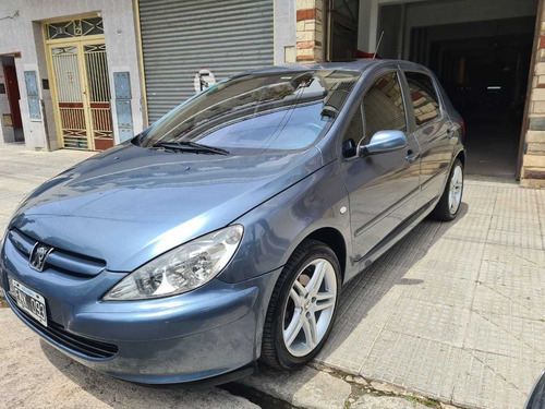 Peugeot 307 2.0 Xt Premium Tip. 2004