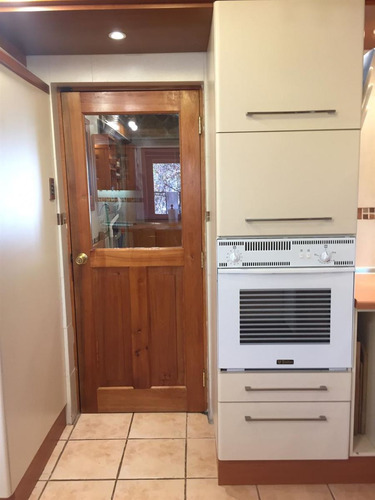 Casa En Venta De 4 Dorm. En Lo Barnechea
