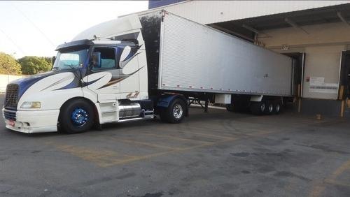 Volvo Nh4x2 380