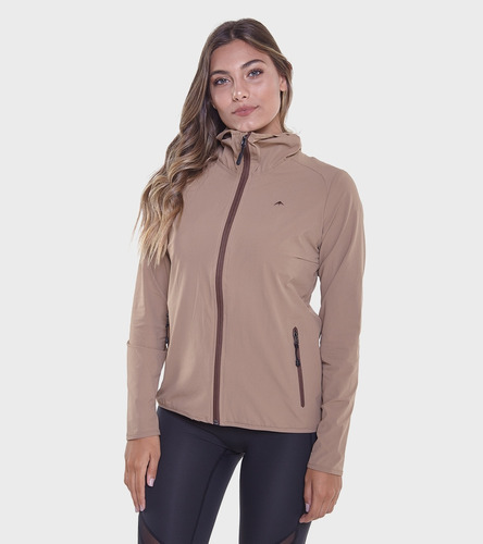 Campera Charm Mujer Montagne Softshell Elastizado/rep Agua