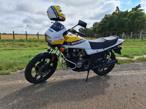 Honda Cbe 450 Nelson Pique