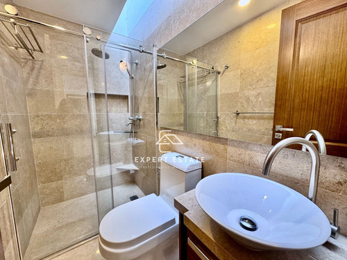 Casa Venta Lomas Quebradas - Excelentes Acabados / Beautiful
