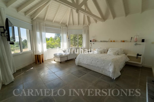 Venta Mansion Once Dormitorios Colonia