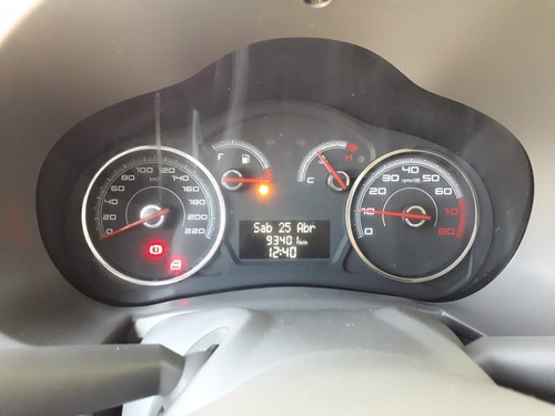 Fiat Palio Attractive 1.0 Flex 2014 Completo