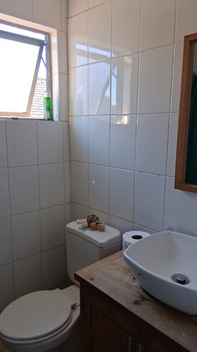 Casa Cercana A Colegios, Supermercados, Servicios