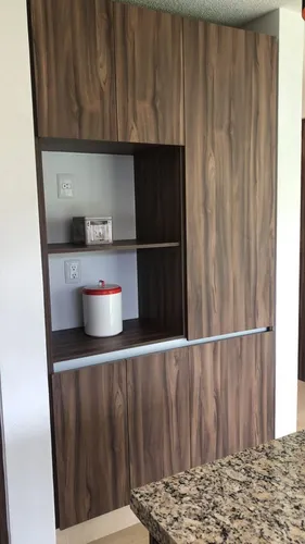 Se Vende Casa Entre El Refugio Y Zibata, 3 Recamaras, 2.5 Baños, Jardín, Roof Ga