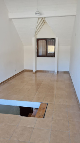 Imagen 8 de 8 de Duplex 2 Ambientes Al Frente En 2 Plantas. Nuevo Valor, Oportunidad