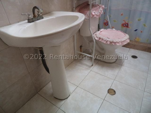 Imagen 25 de 30 de Casa En Venta En Las Mercedes Cabudare Amplio Patio Para Recreación Y Ampliaciones Gabriela. C #23-13660