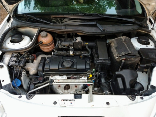 Peugeot 207 1.4 Active 75cv 2013