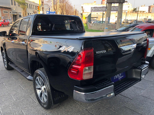Toyota Hilux 2016 2.8 Cd Srx 177cv 4x4