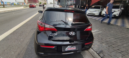 Imagem 4 de 10 de Hyundai Hb20 2019 1.0 Comfort Plus Flex 5p