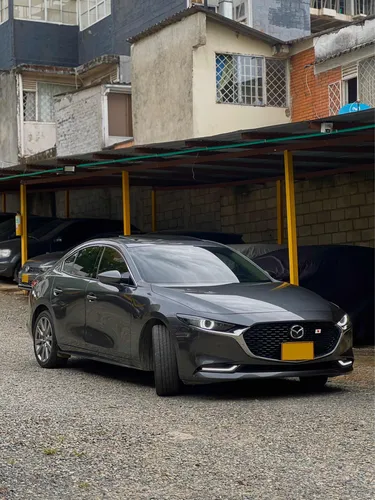 Mazda 3 2.0 Grand Touring