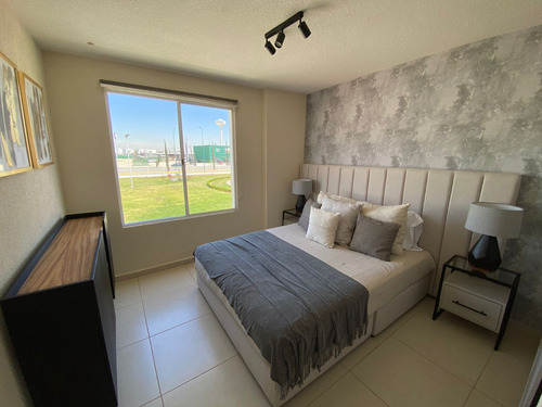 Venta De Casa De 3 Habitaciones En Senderos, Tecámac, A 30 Minutos De Cdmx Ubicada En Fraccionamiento Cerrado Con Alberca