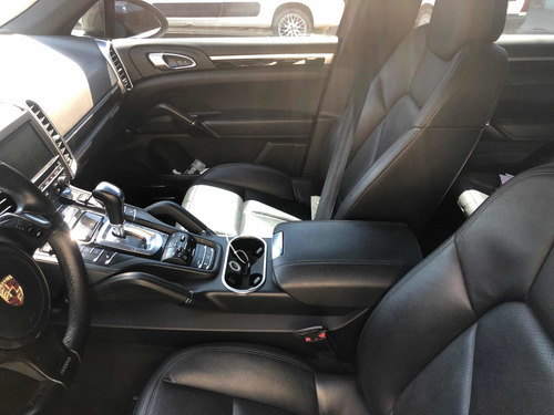 Imagen 4 de 19 de Porsche Cayenne 3.0 Diesel 245cv (958) 2013