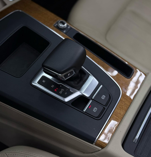 Audi Q5 2.0 L 45 Tfsi Select Mhev