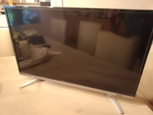 Tv De 32 Tonomac To-32-4461-smart Con Pantalla Led