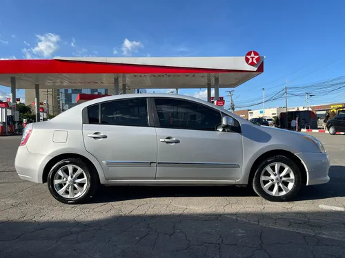 Nissan Sentra SL 2.0cc AT AA 4X2