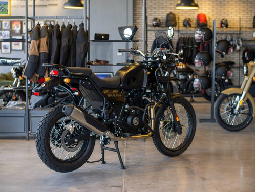 Imagen 4 de 25 de Royal Enfield Himalayan Granite Black