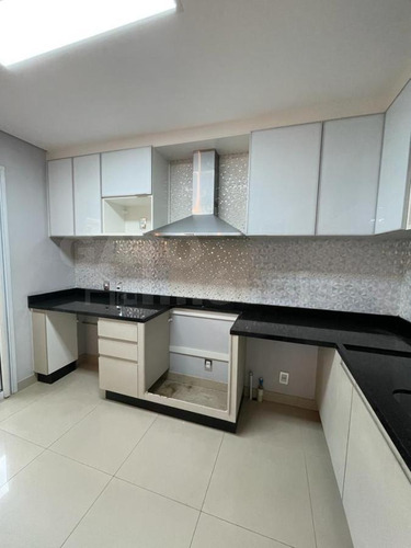 Imagem 2 de 15 de Casa Para Venda Em Santana De Parnaíba, Chácara Do Solar Iii, 2 Dormitórios, 2 Banheiros, 1 Vaga - 23215_1-2384173