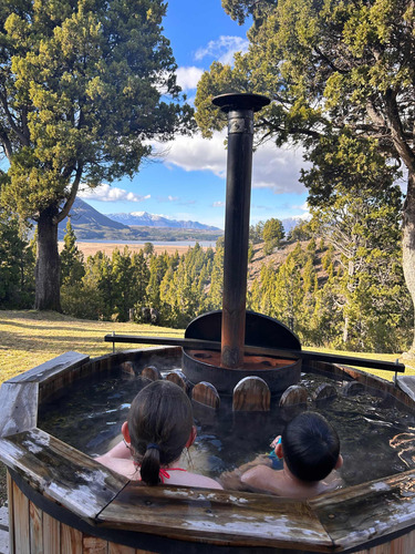 Casa De Campo En Trevelin Con Tina De Agua Caliente