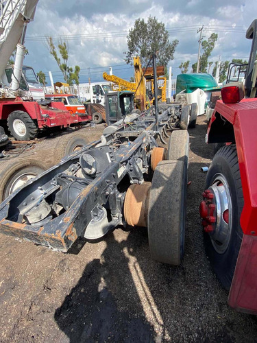 Imagen 2 de 4 de Tractocamion Freigthliner Columbia Año 2012