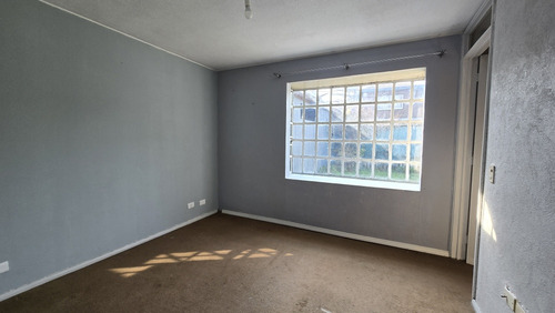 Vendo Amplia Casa En Villa España, Los Ángeles