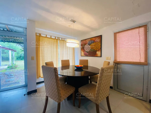 Linda Casa En Venta En Montoya, La Barra