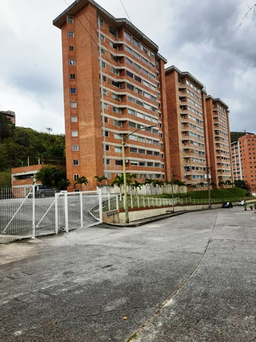 Apartamento En Venta - Urb. Miravila