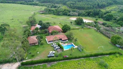 Imagem 2 de 22 de Sítio Com 6 Dormitórios À Venda, 27000 M² Por R$ 1.300.000,00 - Zona Rural - Porto Feliz/sp - Si0031