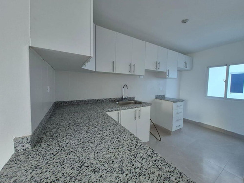 Apartamento En Alquiler En Avenida Barceló, Punta Cana, 2 Habitaciones