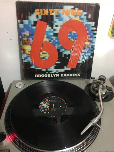 Brooklyn Express - 69  -  Vinyl 12¨ 