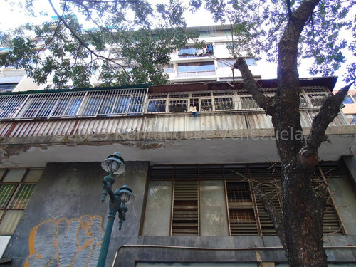 Local Comercial ( Pb / A Pie De Calle / 2 Niveles) Alquiler Parroquia La Candelaria Mls - 23-18098