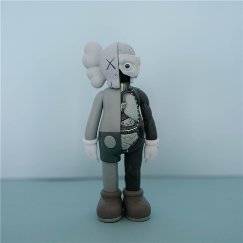 Kaws Macho Anatómico 20cm-4 Piezas