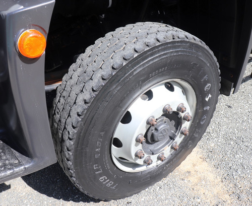 Volkswagen 26.280 - 6x4 Ano 2022 Com Cacamba Facchini 16m3