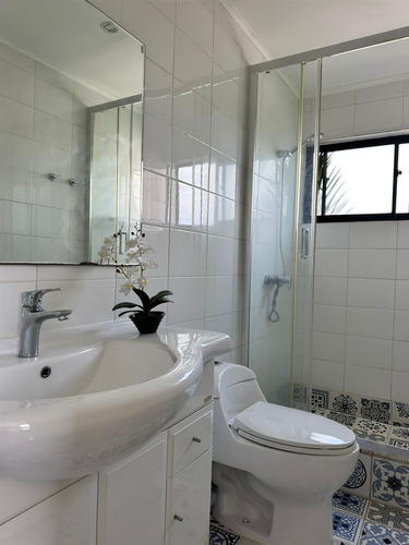 Casa En Arriendo De 5 Dorm. En Puchuncaví