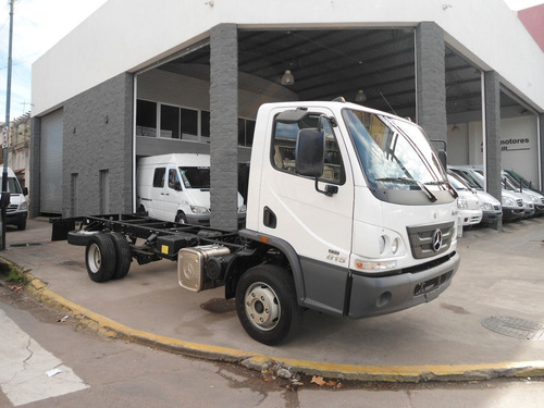 Mercedes-benz Livianos Accelo 815 / 39 Cabina Extendida 0km