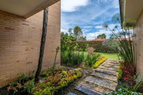 Casa En Arriendo/venta En El Tejar. Cod A7604