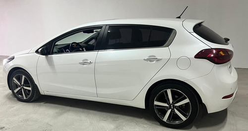 Kia Cerato 2.0 Sx At6