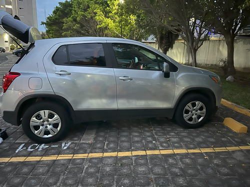 Chevrolet Trax 1.8 Ls Mt