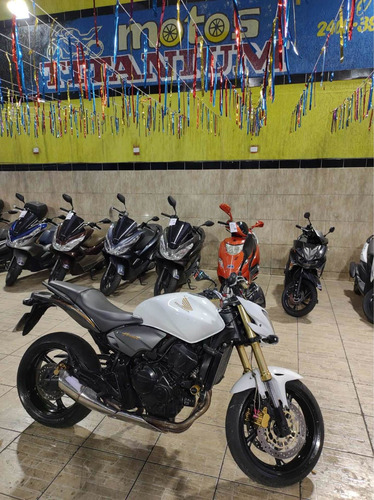 Imagem 1 de 9 de Honda Hornet 600f