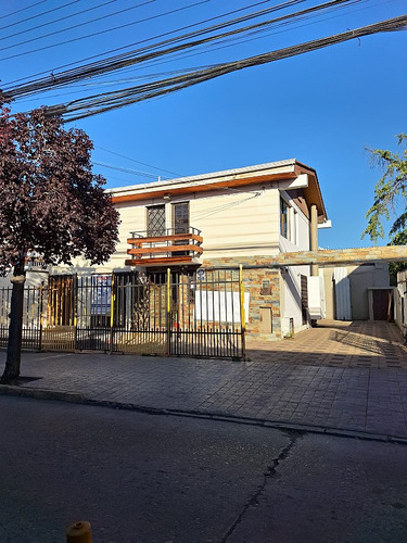 Calle Campos Entre Mujica Y Caceres