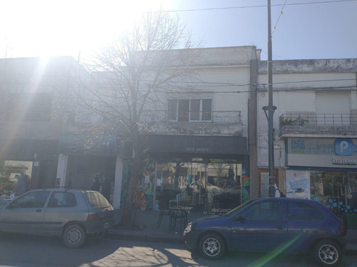 Imagen 2 de 19 de Casa En Los Hornos - Fin Comercial - Dacal Bienes Raices