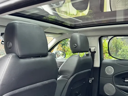 Land Rover (range Rover ) Evoque Se Plus