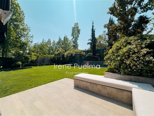 Exclusiva Casa En Condominio Camino La Posada En Las Condes