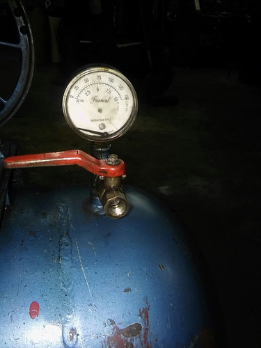 Compresor Bicilindrico 150 Libras 2,2 Hp Usado.