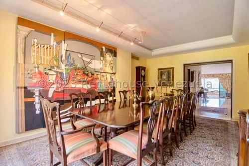 Se Vende Increible Planta Baja En Colinas De Tamanaco Para Un Excelente Estilo De Vida 24-11262 Cs