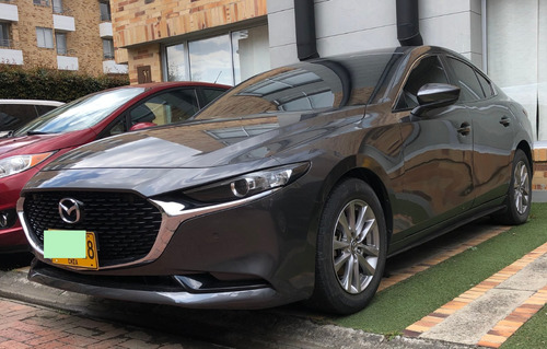 Mazda 3 2.0 Touring