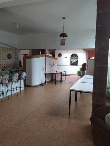 Venta De Posada En La Sabana Pueblo De Caruao Est La Guaira.