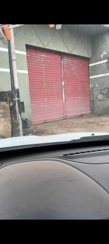 Vendo Casa Com Barracão Na Frente Barracão Medindo 115mt